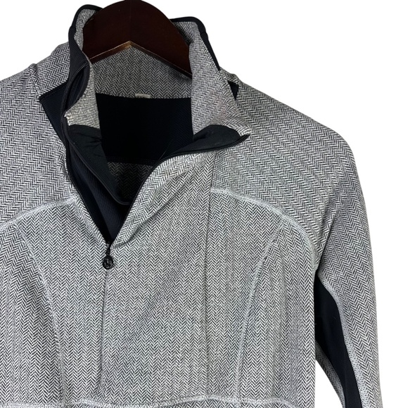 Lululemon Sz 4 Base Runner Pullover Gray Herringbone 1/4 Zip Running Jacket - Picture 4 of 6